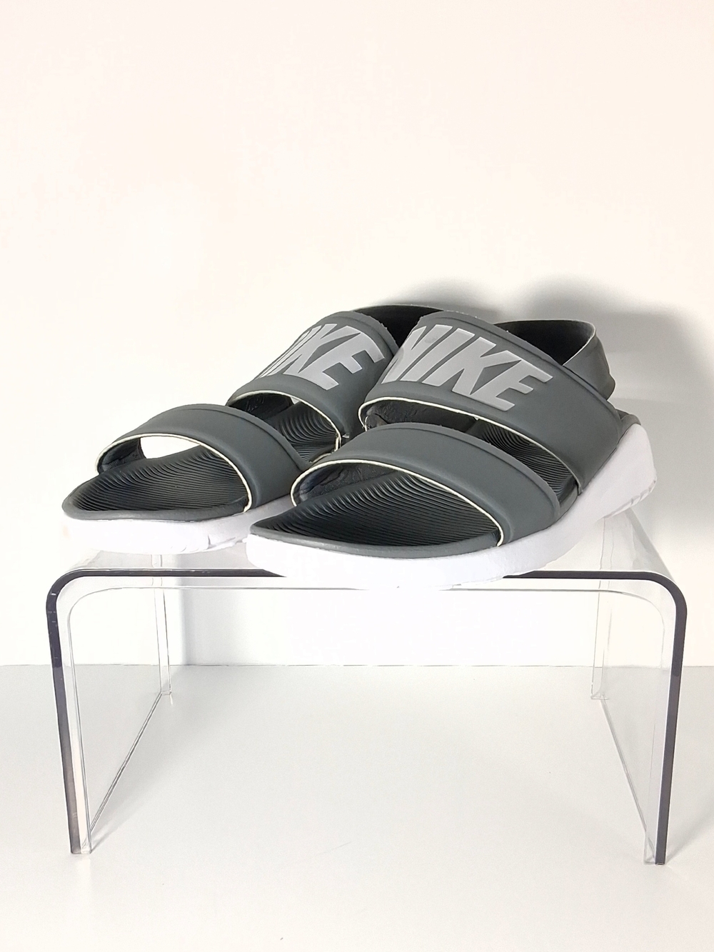 Nike Grey Logo Sport Women's Sandals Size 8 - Picture 5 of 16